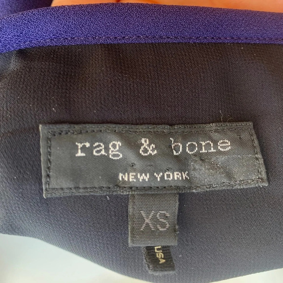 Rag & Bone Navy & Black contrast sleeveless blouse, size x small - Picture 3 of 4